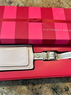 Victoria's Secret Pink Metallic Luggage Tag with Gold Hardware